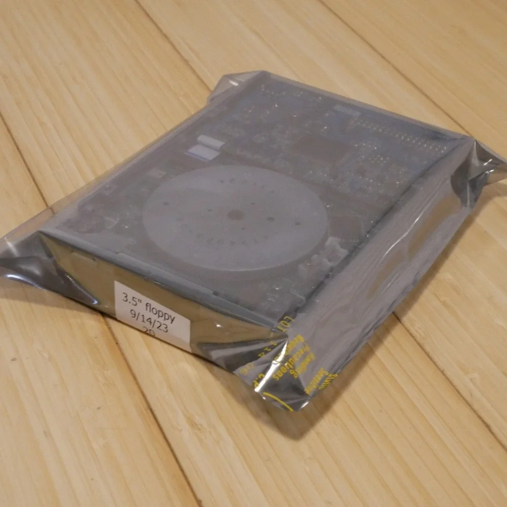 TEAC 3.5 inch Internal Floppy Disk Drive Model FD-235HF‎ Tested & Working - 20